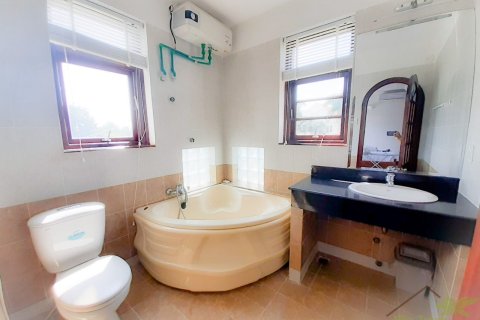 5 bedrooms Villa in Nha Trang, No. 28708