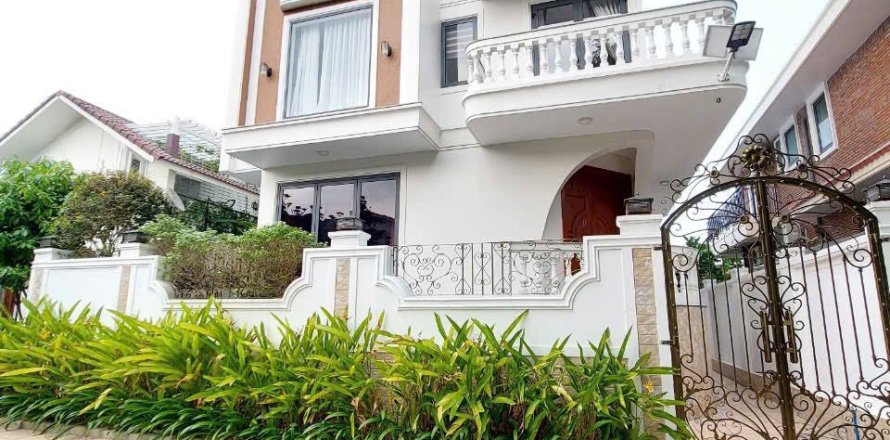 6 bedrooms Villa in Nha Trang, No. 28592