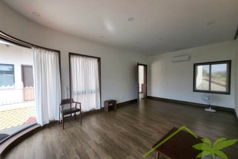 5 bedrooms Villa in Nha Trang, No. 18646 3