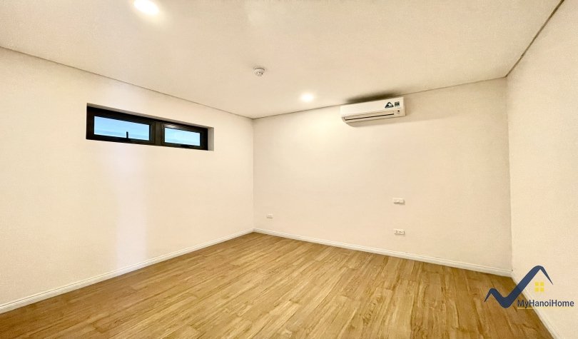 3 bedrooms Apartment in Long Bien, Ha Noi, Vietnam No. 20381