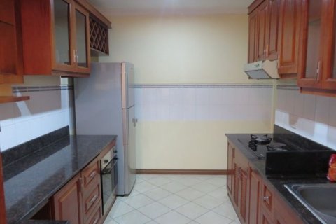 3 bedrooms Apartment in Tay Ho, Ha Noi, No. 6290 8