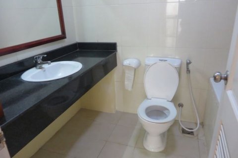 3 bedrooms Apartment in Tay Ho, Ha Noi, No. 6290 13