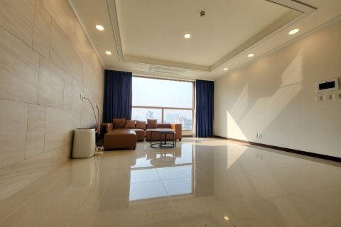 4 bedrooms Apartment in Tay Ho, Ha Noi, No. 2066 3