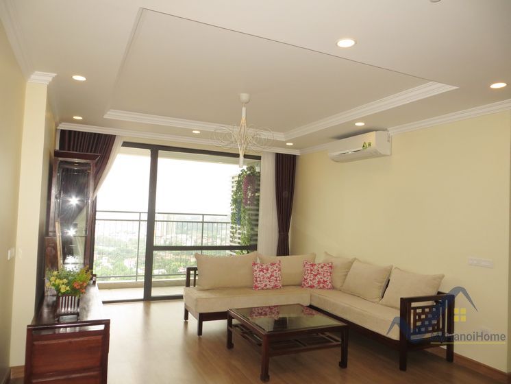 3 bedrooms Apartment in Long Bien, Ha Noi, Vietnam No. 19291