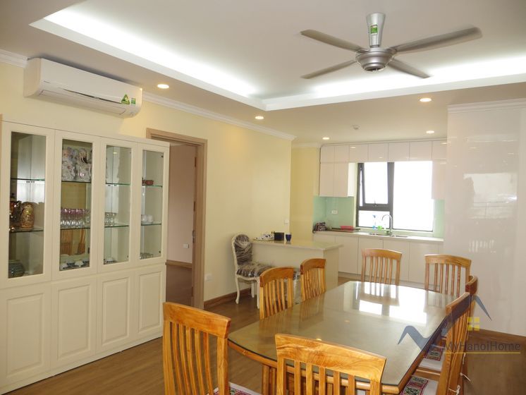 3 bedrooms Apartment in Long Bien, Ha Noi, Vietnam No. 19291