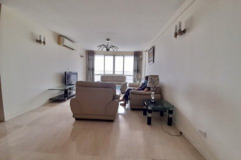 4 bedrooms Apartment in Tay Ho, Ha Noi, No. 24530 2