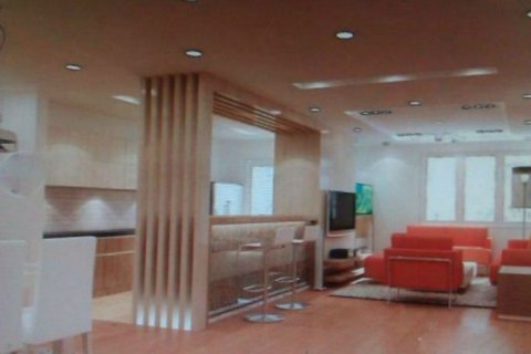 Квартира с 3 спальнями в Бадинь, Ханой ,  № 6413
