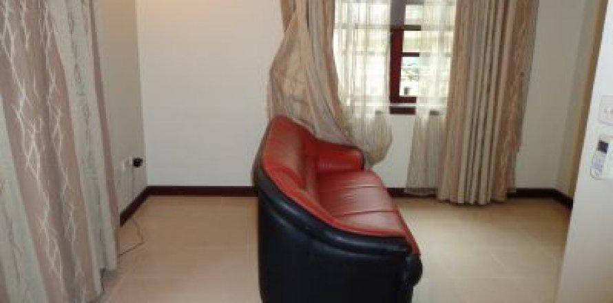 4 bedrooms Villa in Tay Ho, Ha Noi, No. 7945