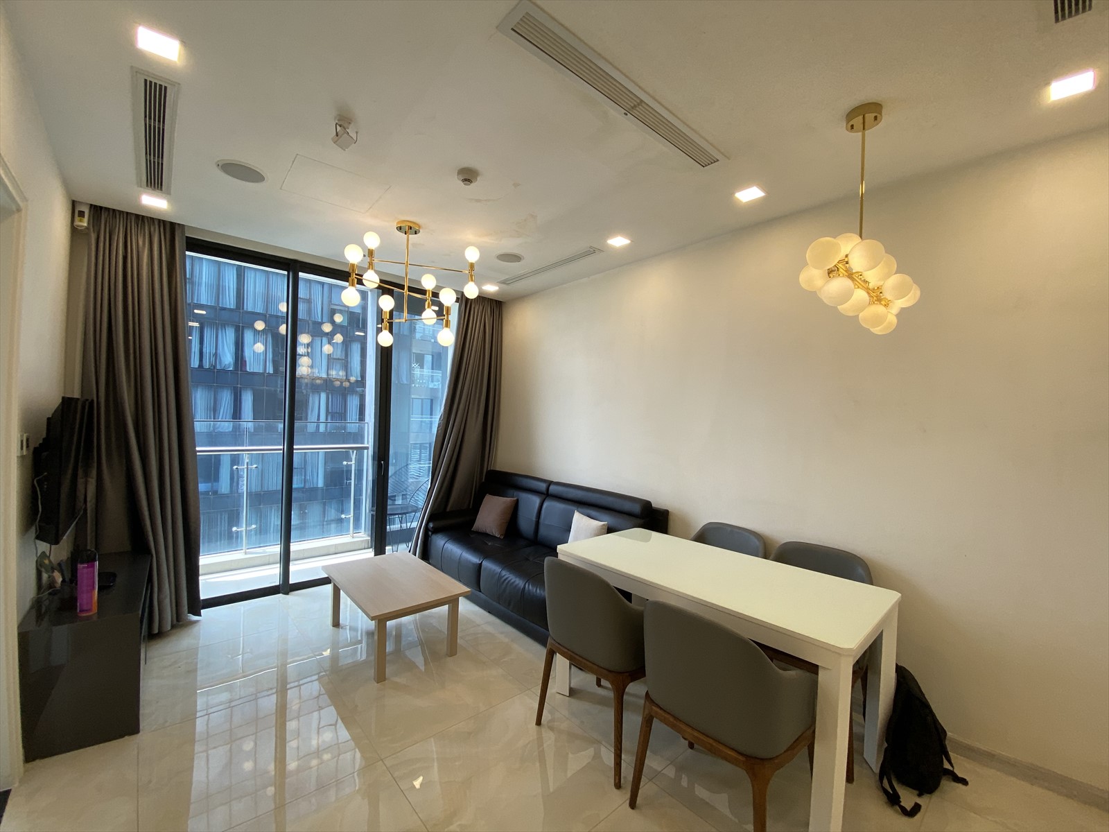 2 bedrooms Condo in District 1, Ho Chi Minh, Vietnam No. 25912