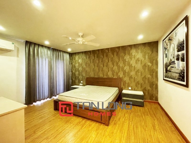 3 bedrooms Villa in Long Bien, Ha Noi, Vietnam No. 2196