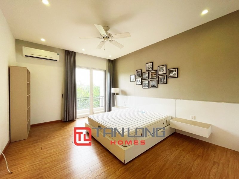 3 bedrooms Villa in Long Bien, Ha Noi, Vietnam No. 2196