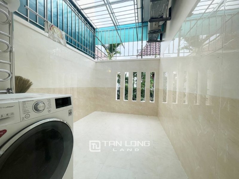 4 bedrooms Villa in Tay Ho, Ha Noi, Vietnam No. 2195