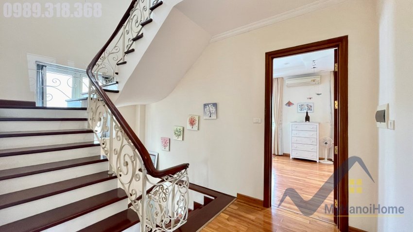 4 bedrooms Villa in Long Bien, Ha Noi, Vietnam No. 19439