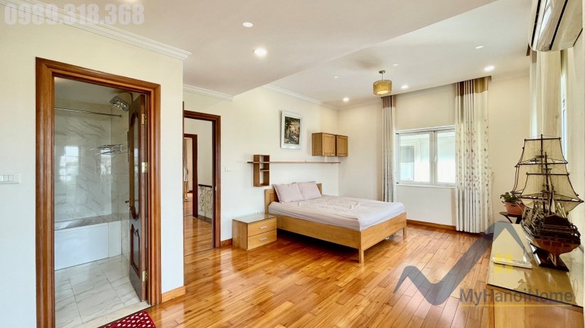 4 bedrooms Villa in Long Bien, Ha Noi, Vietnam No. 19439