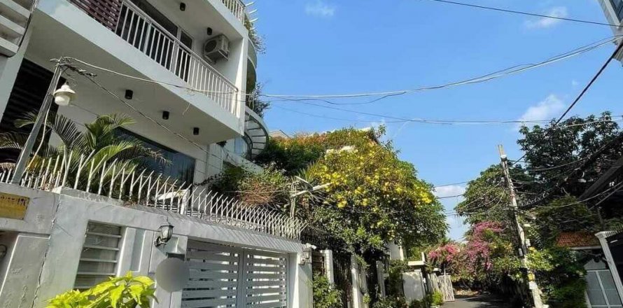 Studio Townhouse in District 7, Ho Chi Minh,  No. 20623