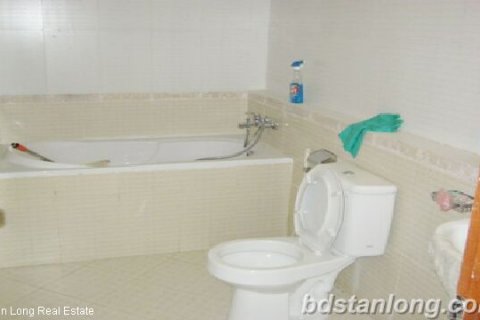 3 bedrooms Apartment in Cau Giay, Ha Noi, No. 8593 8