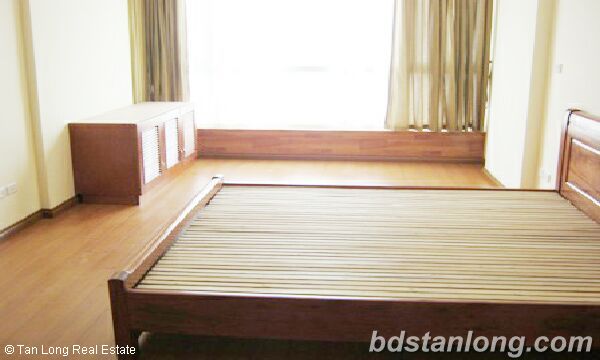 3 bedrooms Apartment in Cau Giay, Ha Noi, Vietnam No. 8593