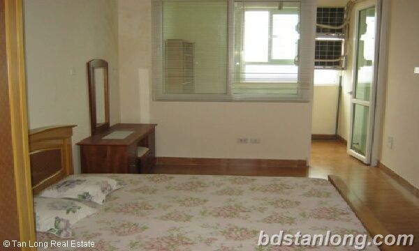Квартира с 3 спальнями в Каузяй, Ханой, Вьетнам № 8595