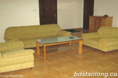 Квартира с 3 спальнями в Каузяй, Ханой , № 8595