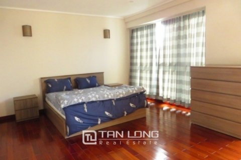 3 bedrooms Apartment in Tay Ho, Ha Noi, No. 3747 8