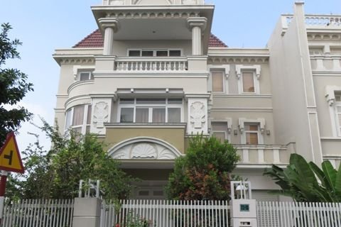 Вилла с 5 спальнями в Тэйхо, Ханой , № 6589