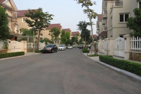8 bedrooms Villa in Long Bien, Ha Noi, No. 6587 2