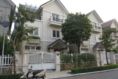 8 bedrooms Villa in Long Bien, Ha Noi, No. 6587 3