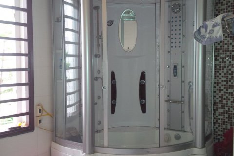 Вилла с 5 спальнями в Лонгбьен, Ханой , № 6586 12