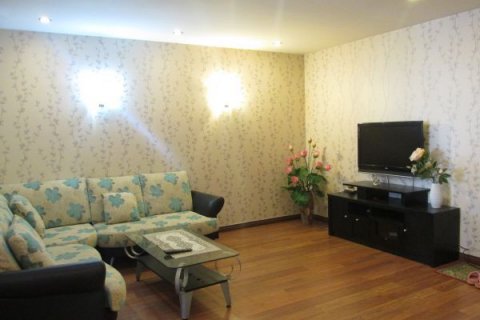 3 bedrooms Apartment in Hai Ba Trung, Ha Noi, No. 6584