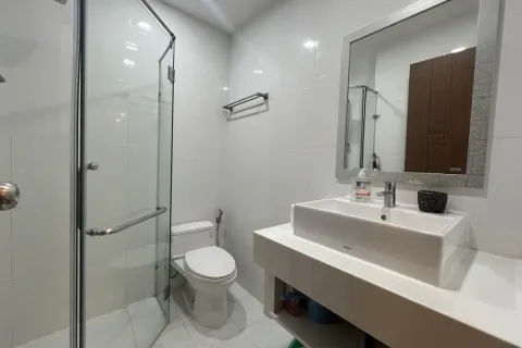 Квартира с 2 спальнями в Тхудык, Хошимин , № 26945 6