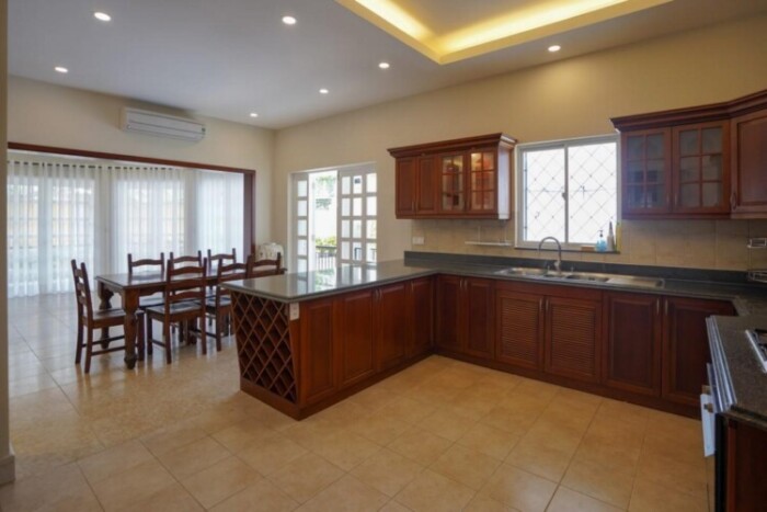5 bedrooms House in Thu Duc, Ho Chi Minh, Vietnam No. 27262