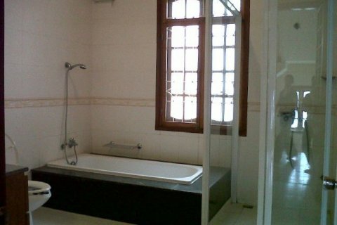 Дом с 4 спальнями в Тэйхо, Ханой , № 4316 10