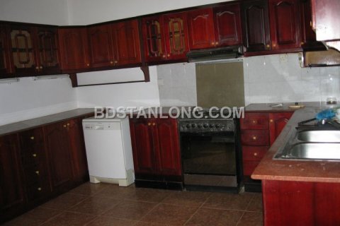 5 bedrooms Villa in Tay Ho, Ha Noi, No. 4321 3
