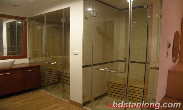 4 bedrooms Villa in Tay Ho, Ha Noi, Vietnam No. 4319