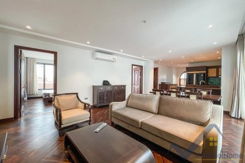3 bedrooms Apartment in Tay Ho, Ha Noi, No. 20078 2
