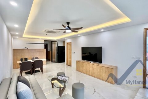 2 bedrooms Apartment in Tay Ho, Ha Noi, No. 18881 2