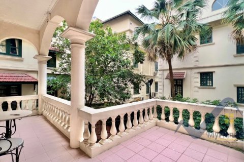 5 bedrooms Villa in Tay Ho, Ha Noi, No. 18878 12