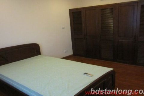 4 bedrooms Apartment in Tay Ho, Ha Noi, No. 7748 2