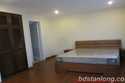 4 bedrooms Apartment in Tay Ho, Ha Noi, No. 7748 3