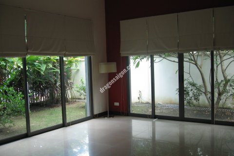 290m2 House in Thu Duc, Ho Chi Minh, No. 15468 2