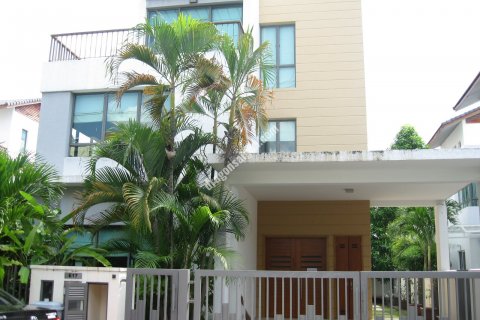 Studio House in Thu Duc, Ho Chi Minh, No. 15468