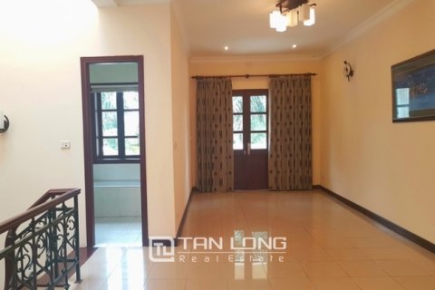 5 bedrooms Apartment in Tay Ho, Ha Noi,  No. 3394 5