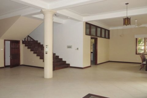 Вилла с 5 спальнями в Тэйхо, Ханой ,  № 20341 5