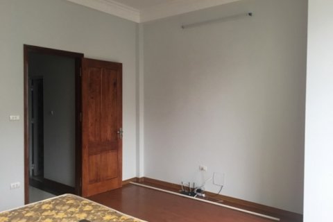 4 bedrooms House in Tay Ho, Ha Noi, No. 3374 9