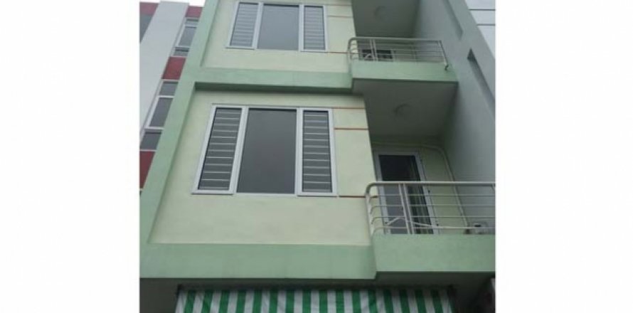 4 bedrooms House in Tay Ho, Ha Noi, No. 3374