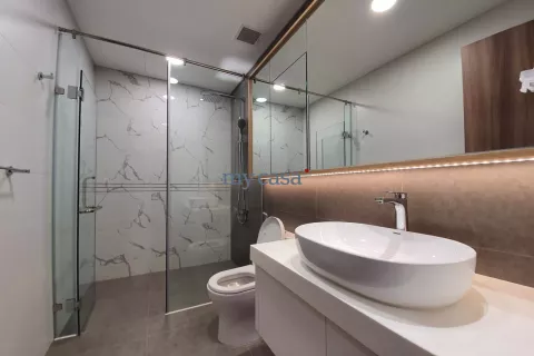 2 bedrooms Apartment in Ho Chi Minh, No. 12451 2