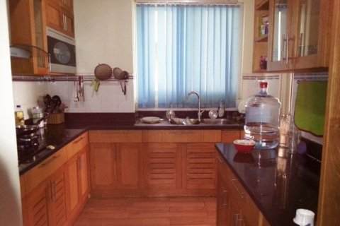 Квартира с 4 спальнями в Тэйхо, Ханой , № 7401 2