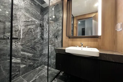 3 bedrooms Apartment in Ho Chi Minh,  No. 27017 8