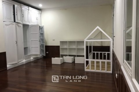 4 bedrooms Villa in Tay Ho, Ha Noi, No. 2606 9