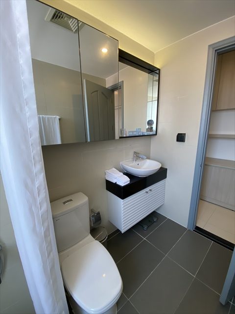 Studio Apartment in District 3, Ho Chi Minh, Vietnam No. 18494